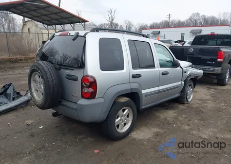 2005 Jeep Liberty Sport z USA, uszkodzony, nr VIN 1J4GL48K15W551099